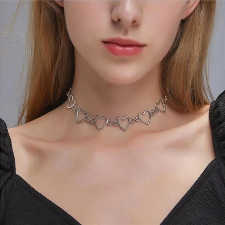 Korean Heart-shaped Choker Necklace Dark Tiger