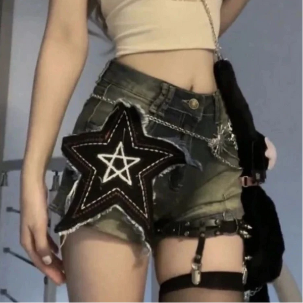 Y2K Grunge Star Shorts Dark Tiger