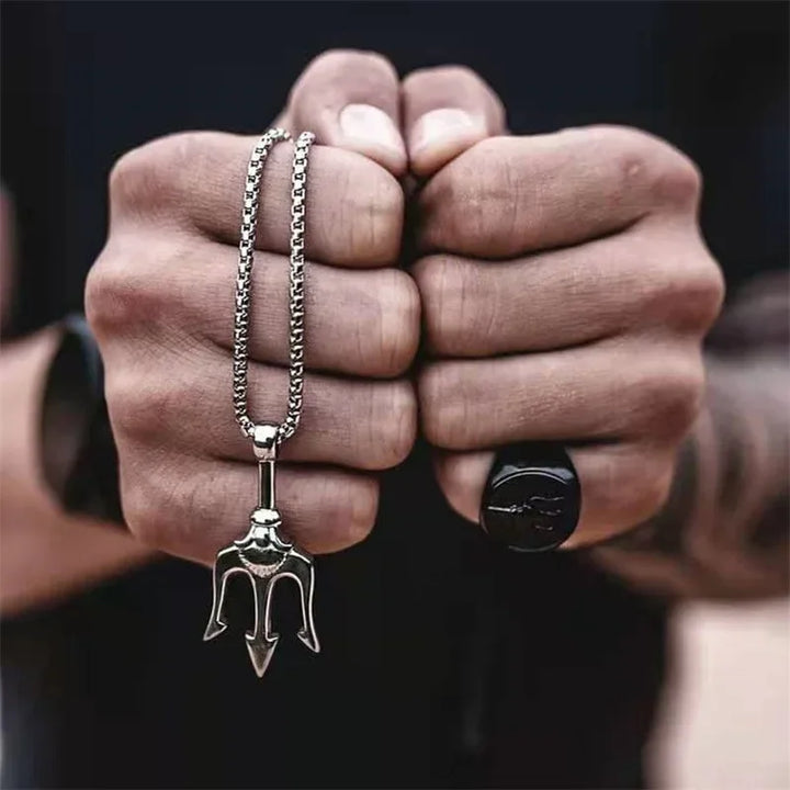 Gothic Trident Necklace Dark Tiger