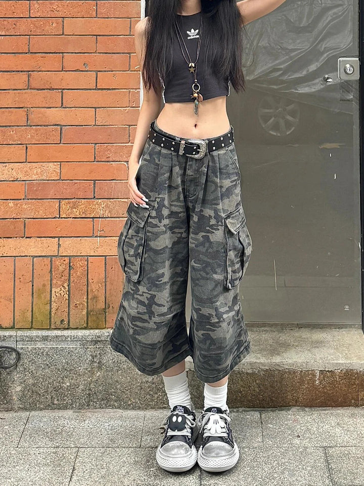 Baggy Camouflage Cargo Shorts Dark Tiger
