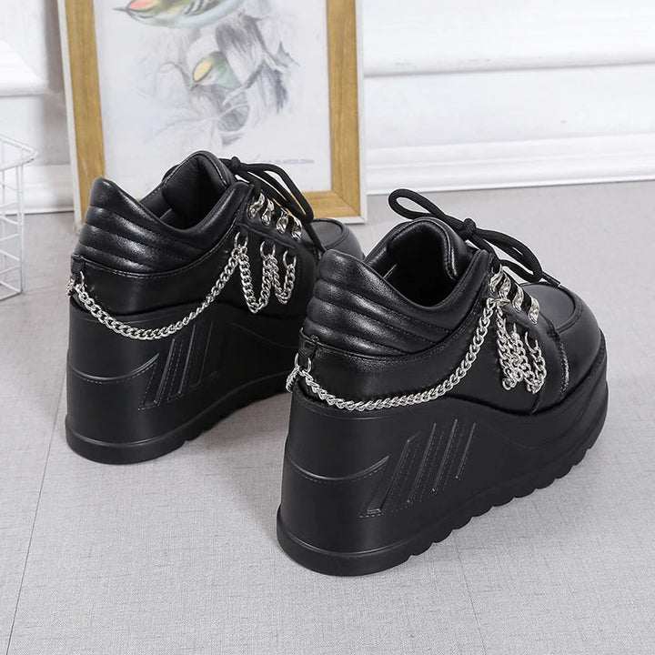 Gothic Shoes with Chain Dark Tiger
