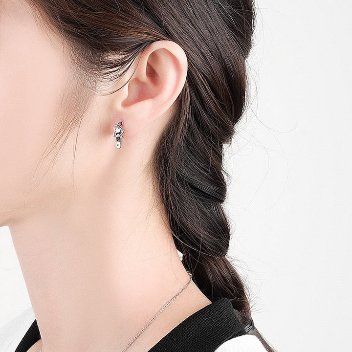Silver Heart-shaped Earrings Dark Tiger